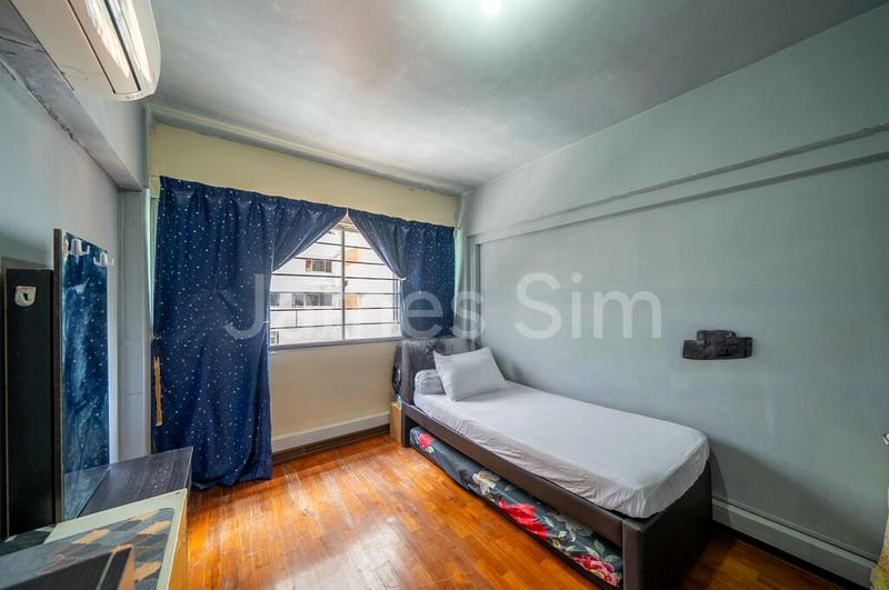Executive HDB for Sale in  324 Yishun Central - Image 6